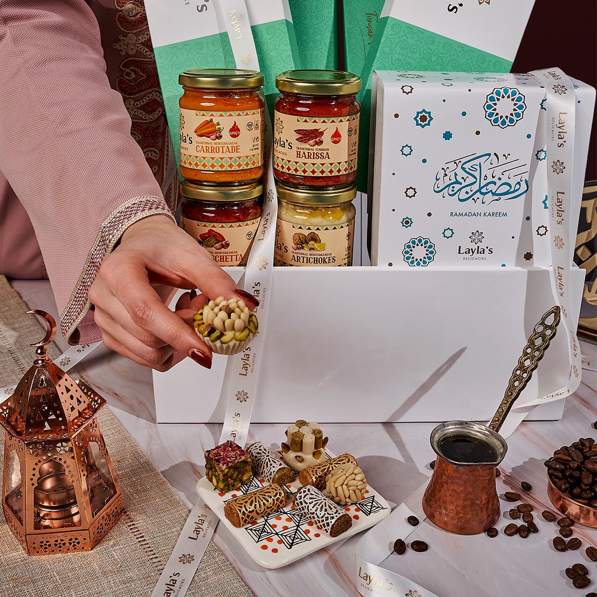 Ramadan Gift Basket Closeup