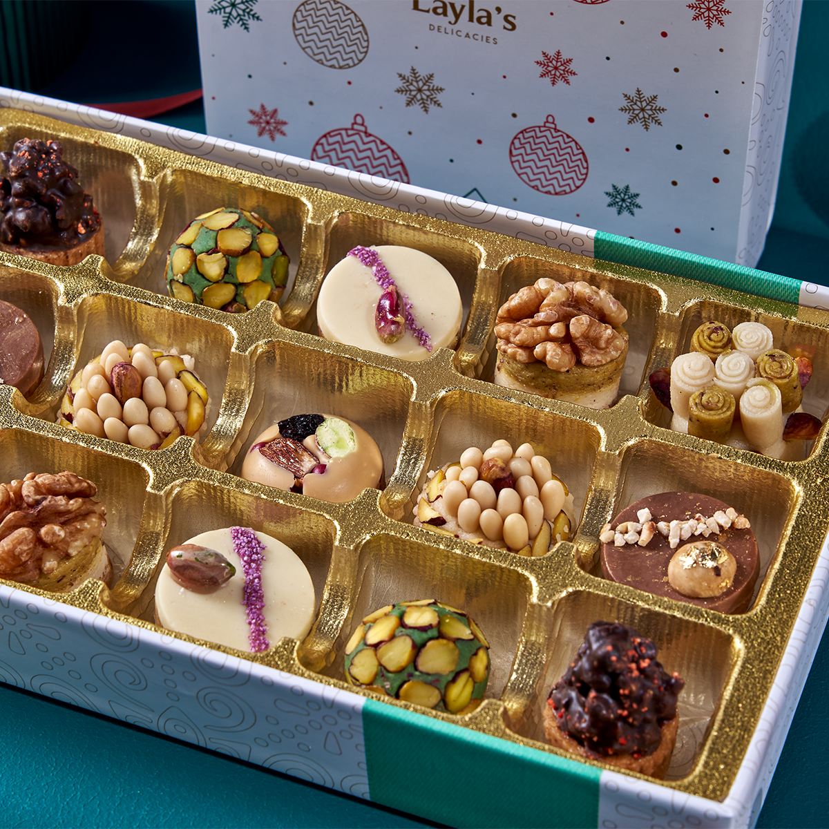 Happy Holidays Gift Box, 15 pc.